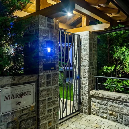 빌라 Marone