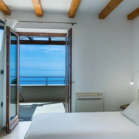 Marone 빌라 오파티아