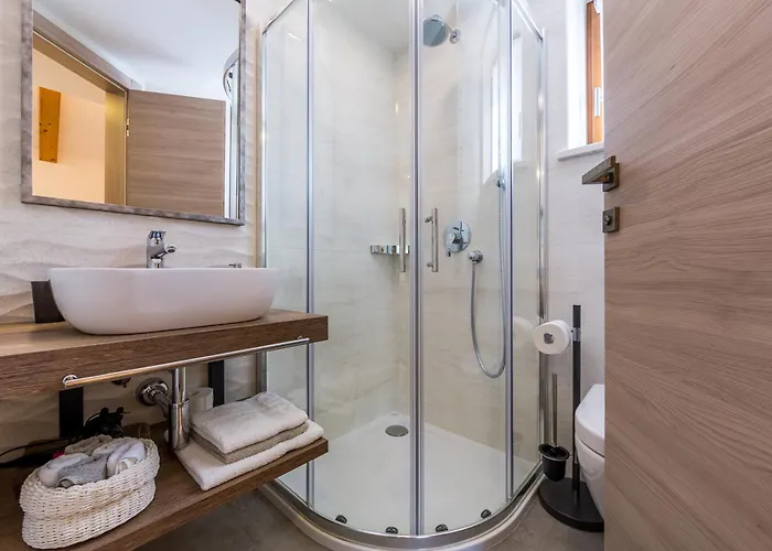 Marone 빌라 오파티아